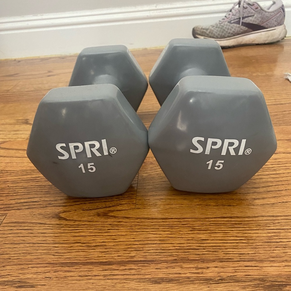 15-lb weights